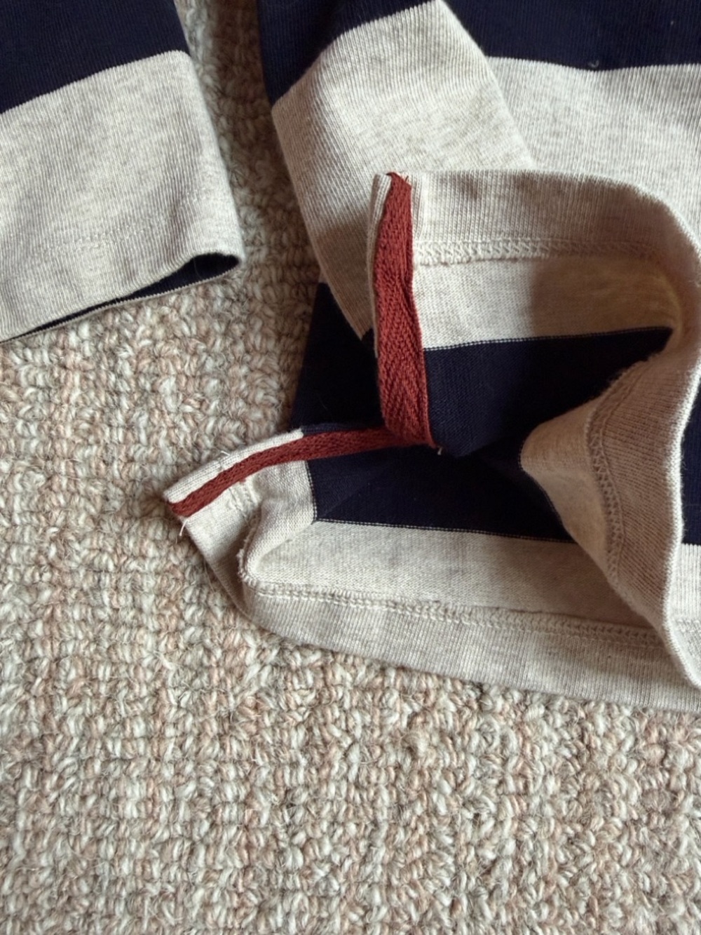 Banana Republic Relaxed Heavyweight Cotton Boatneck - Picture 4 of 4